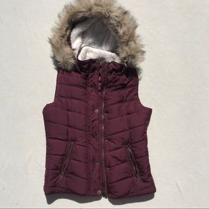 Aeropostale Puffer Vest